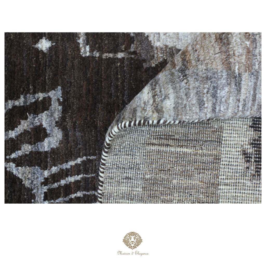 Alfombra persa Yalameh con diseño tribal de león, teñida con tintes naturales | Hecha a mano, 123 x 180 cm