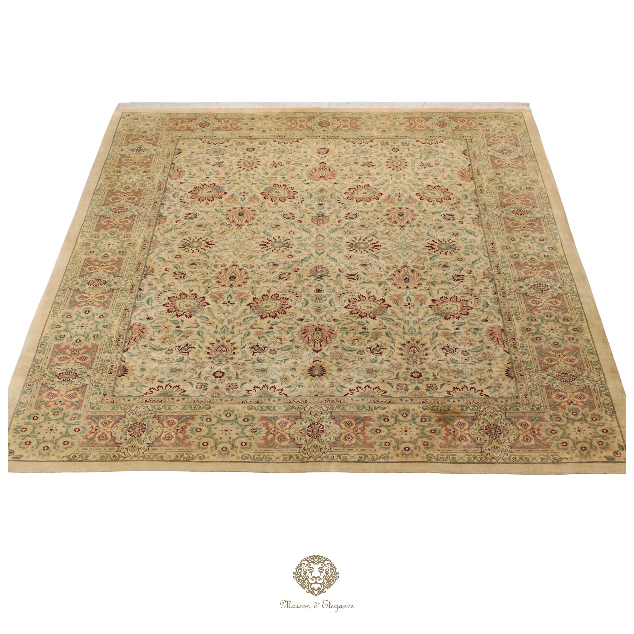 Alfombra persa Kashan | Diseño floral azul marino de lana