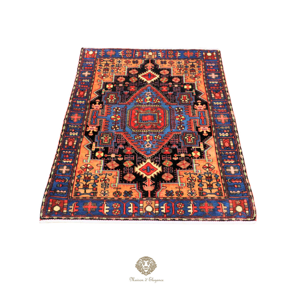 Tribal Persian Wool Rug - Geometric Medallion Design with Ivory Background | Natural Dyed 136 x 217 cm