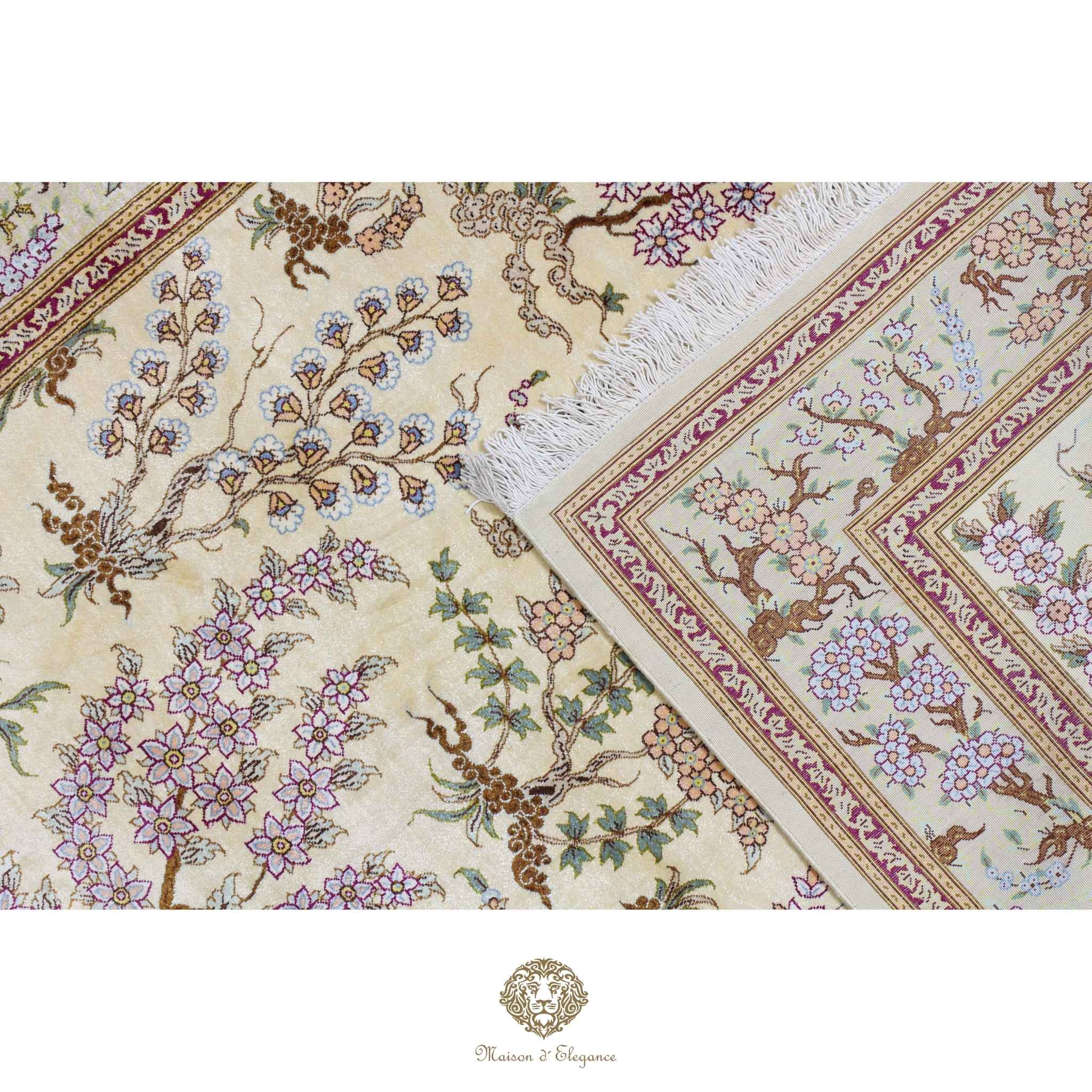 Alfombra persa de seda pura, anudada a mano, teñida con tintes naturales, | obra maestra con diseño floral integral, firmada, 101 x 152 cm