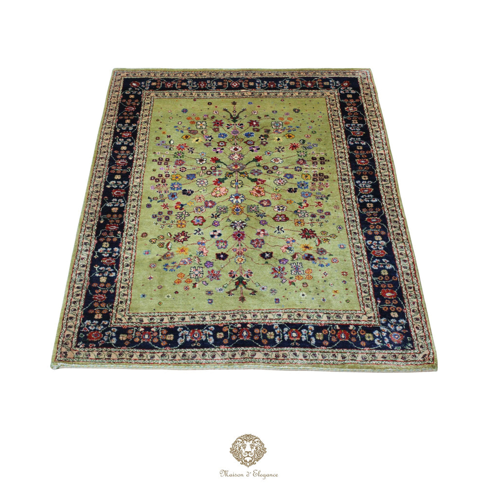 Alfombra persa Trible Fine Kashkuli con tintes naturales | Loribaft de lana hecha a mano 129 x 177 cm