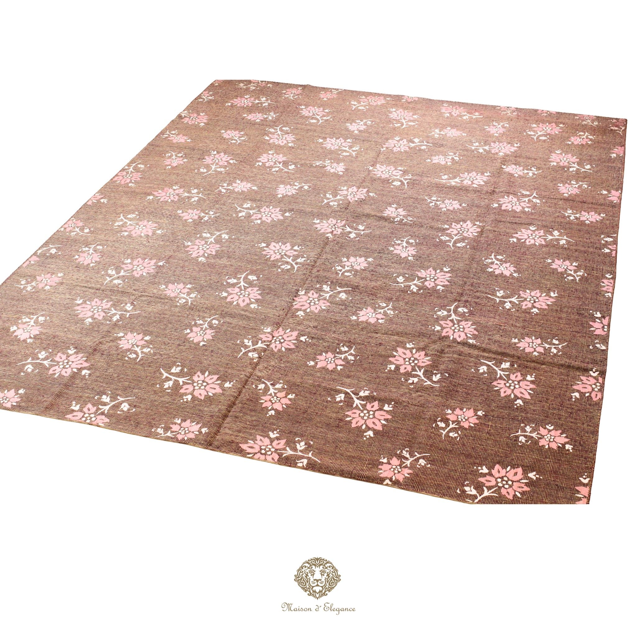 Floral patterned fabric on a ivory background