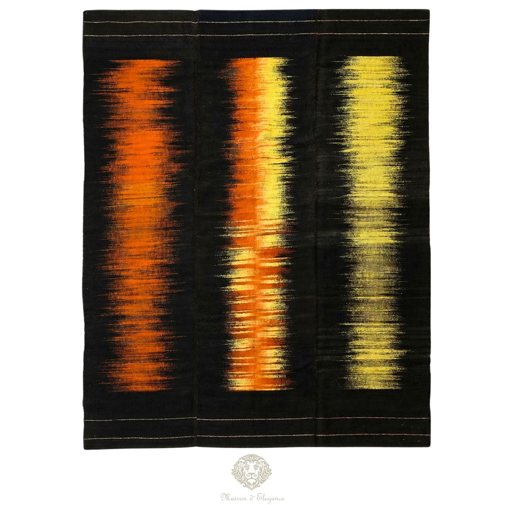 Alfombra Kelim Kia Sar Negra Con detales en amarillo y Naranja 291 x 191 cm