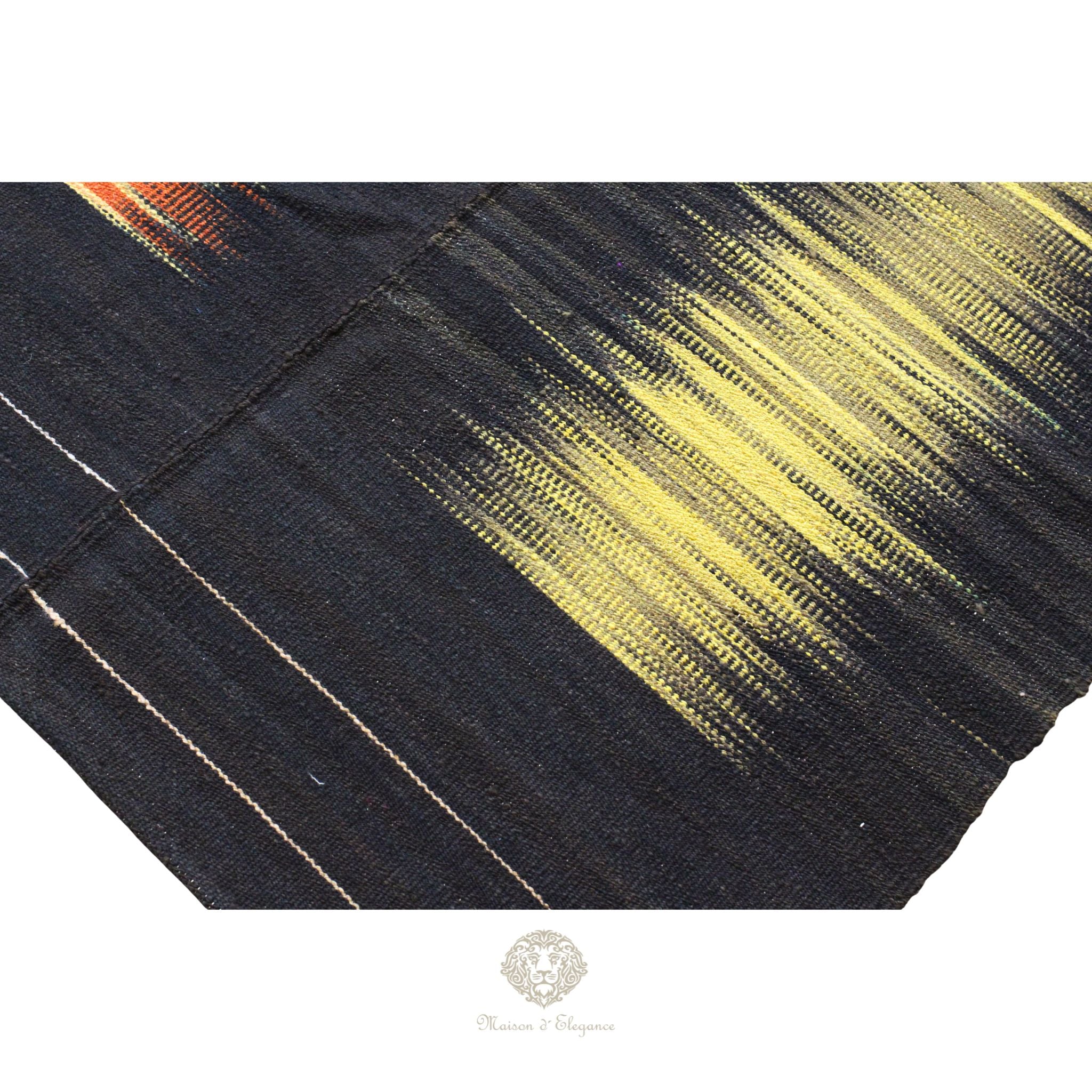 Alfombra Kelim Kia Sar Negra Con detales en amarillo y Naranja 291 x 191 cm