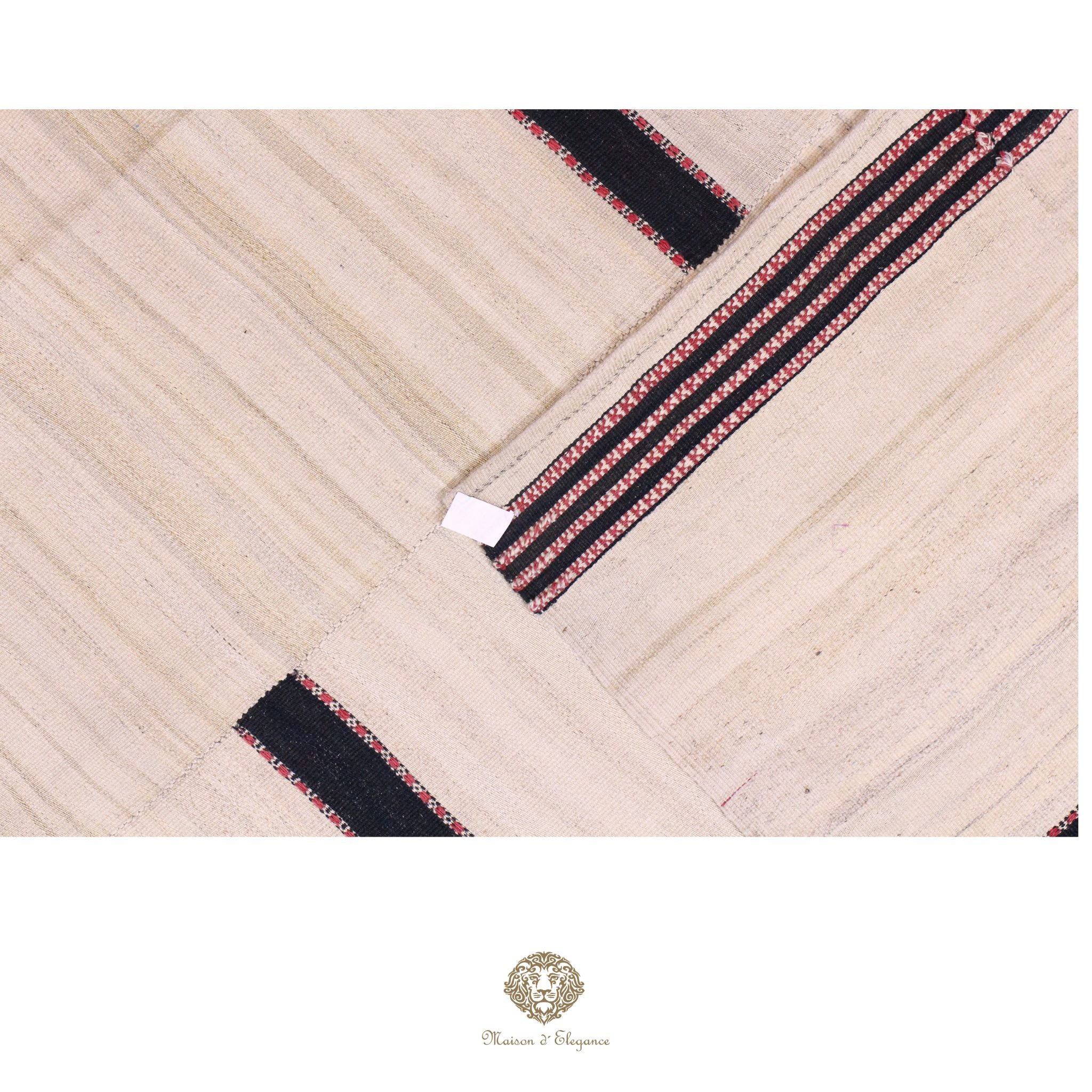 Alfombra persa Kia Sar Kilim hecha a mano de lana, colorida blanca | Kilim de diseño Maison moderne 202 x 309 cm