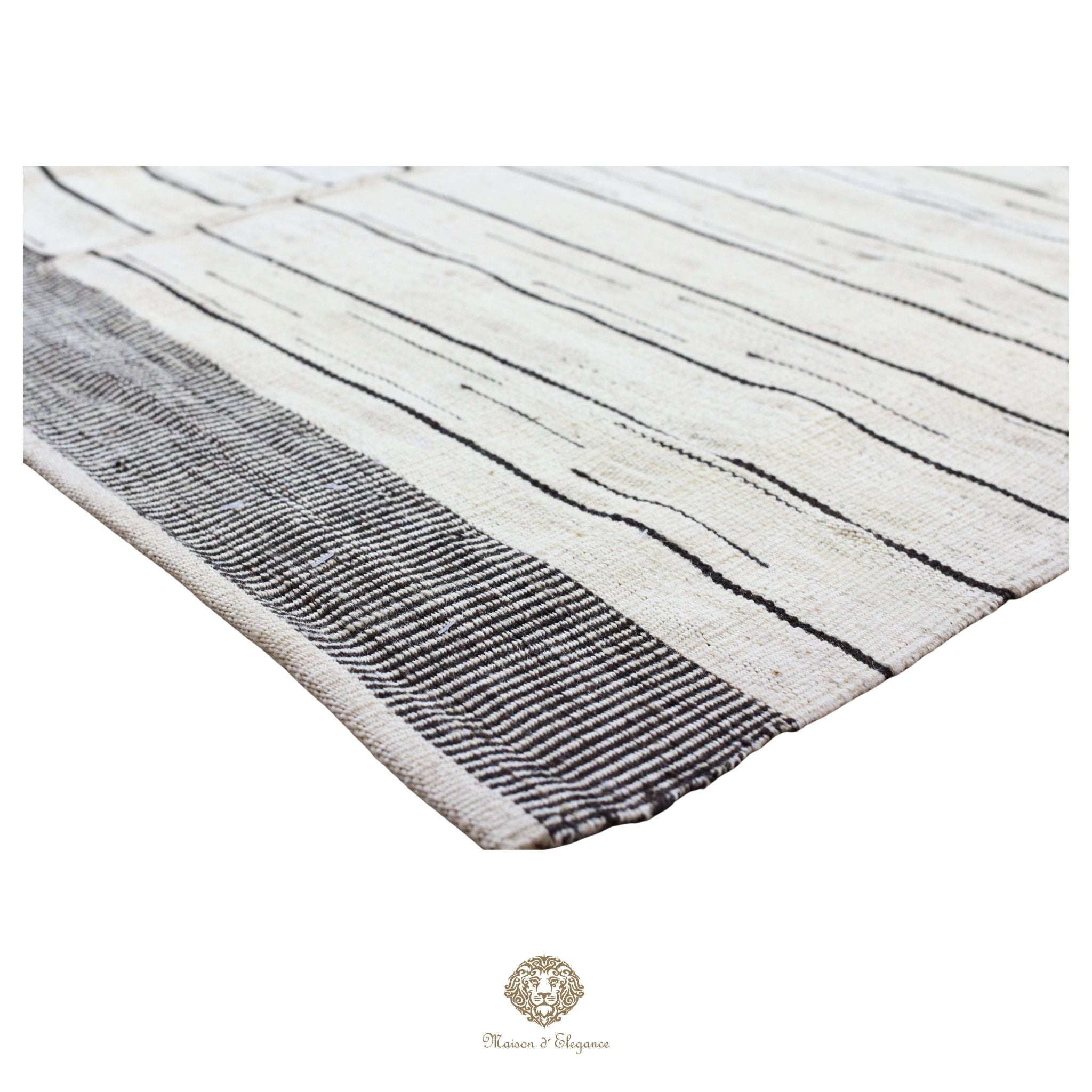 Alfombra persa Kia Sar Kilim hecha a mano de lana, blanca | Kilim de diseño Maison moderne 208 x 300 cm