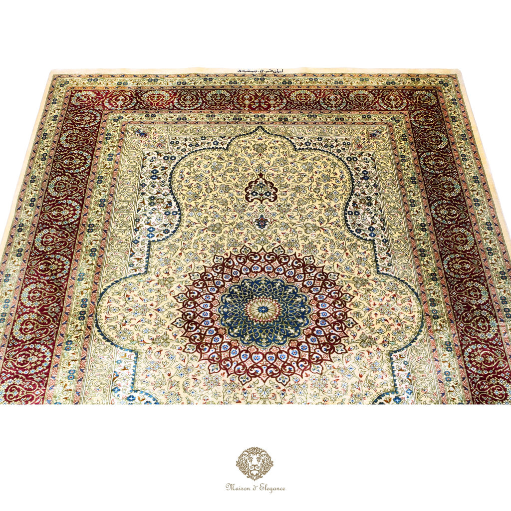 Alfombra persa exclusiva quom de seda pura | Obra maestra anudada a mano con tintes naturales, firmada, 133x196 cm, diseño medalion