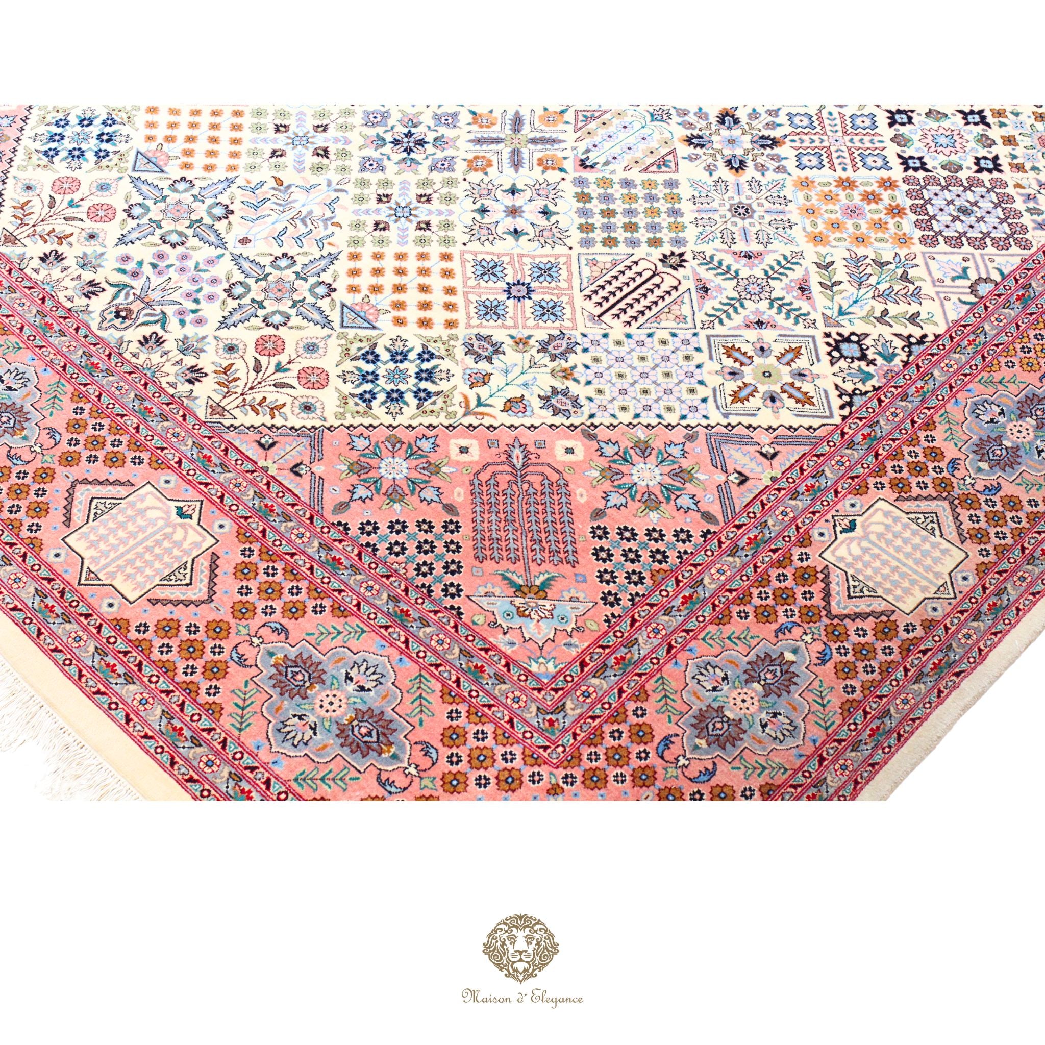 Alfombra persa Kashan | Diseño floral azul marino de lana