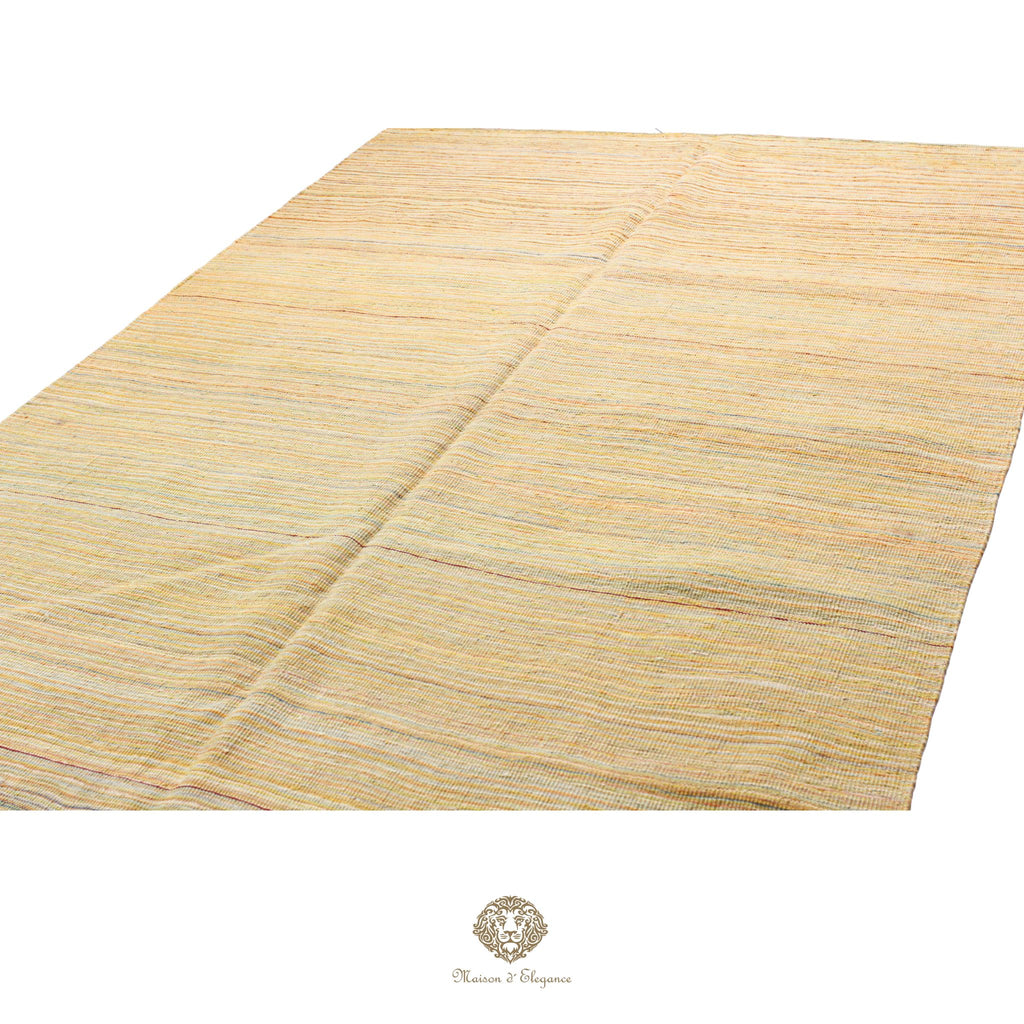 Alfombra Kilim moderna de lana lisa en color neutro con tejido plano | Colección Maison Zagros 172x244 cm