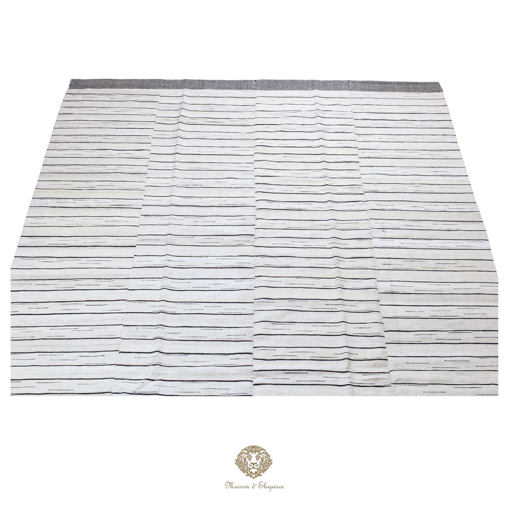 Alfombra persa Kia Sar Kilim hecha a mano de lana, blanca | Kilim de diseño Maison moderne 208 x 300 cm