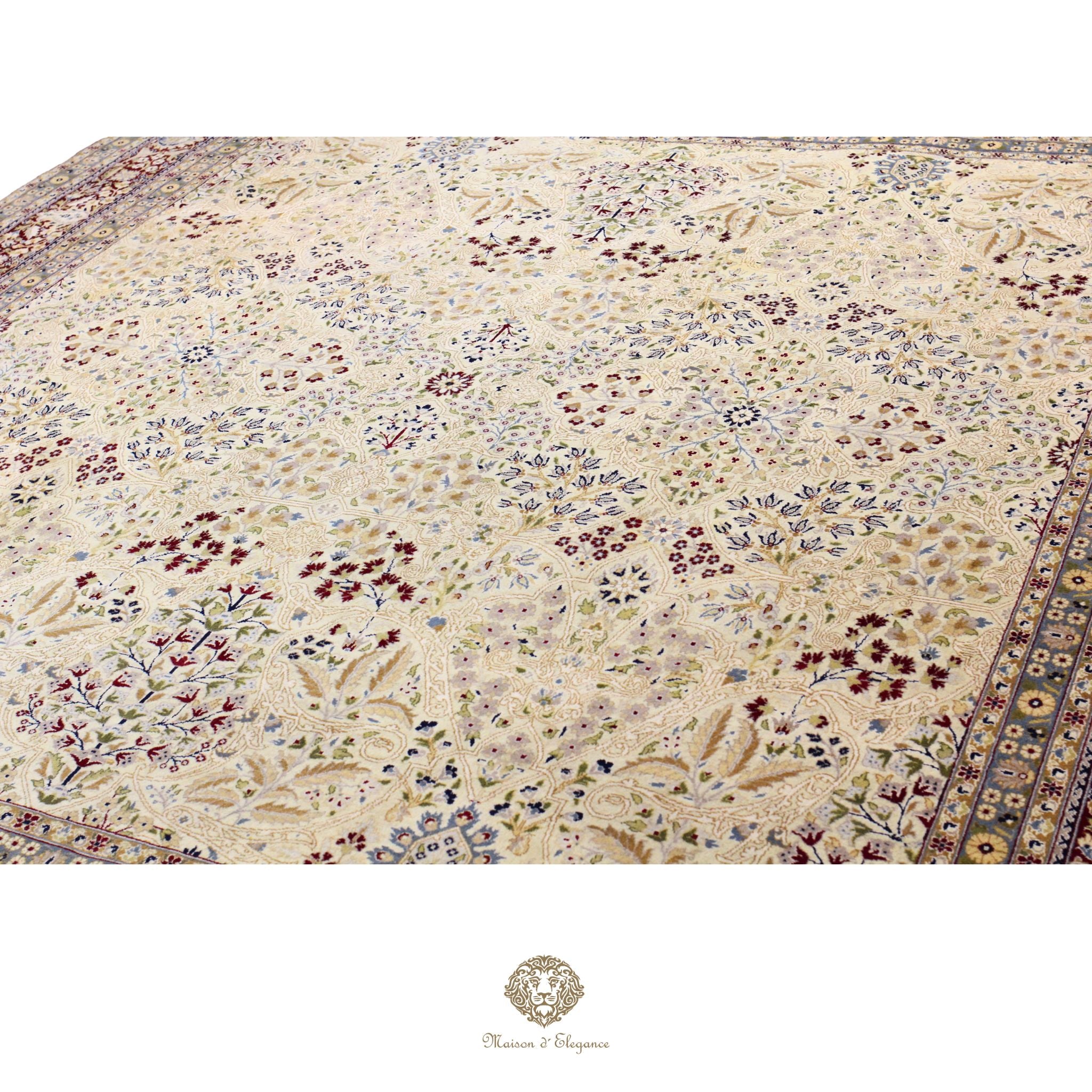 Alfombra de lana estilo Tabriz, superfina color verde marfil con diseño floral | Elegancia 278 x 304 cm