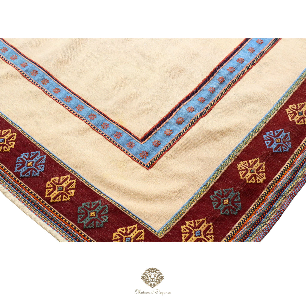 Alfombra persa moderna Kia Sar Kilim, hecha a mano en lana, color natural | Cuadrada 247x250 cm