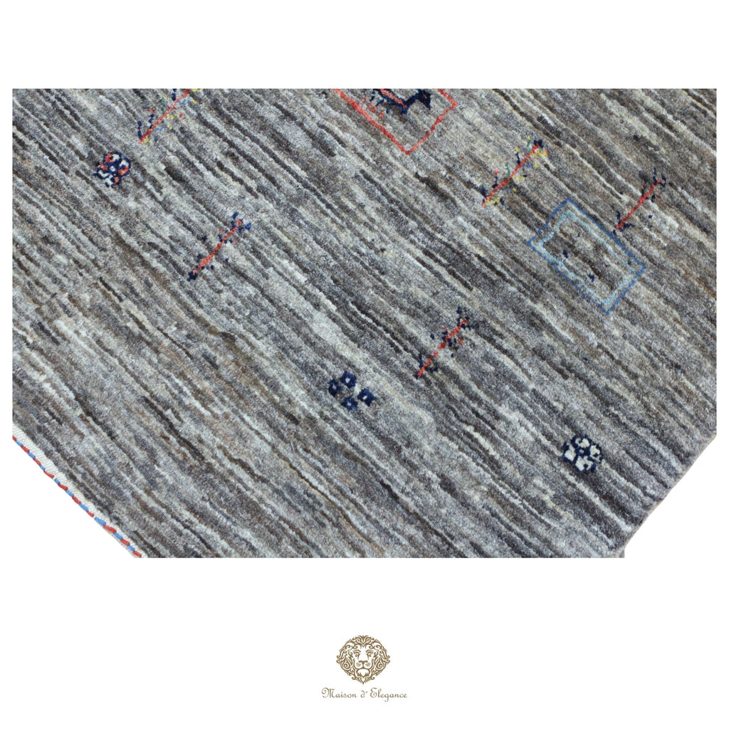 Alfombra persa Kashkuli gris tribal naturale color | Gabbeh de lana hecha a mano 85 x 117 cm