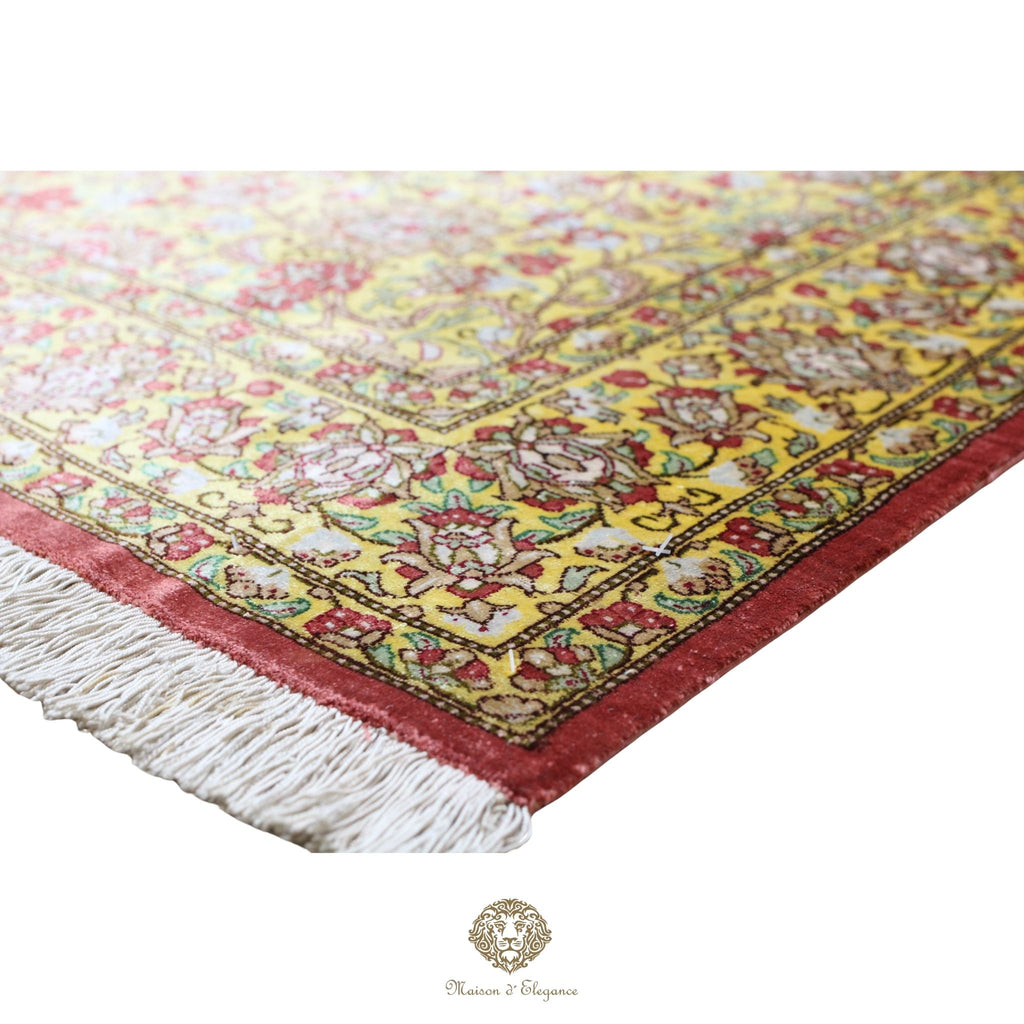 Alfombra persa exclusiva de seda pura - Obra maestra anudada a mano con tintes naturales, firmada, 101 x 159 cm, diseño floral integral.