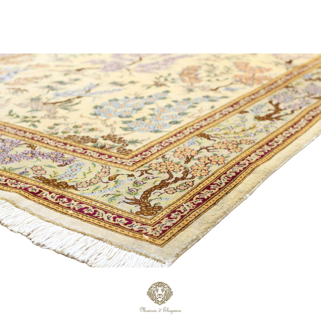 Alfombra persa de seda pura, anudada a mano, teñida con tintes naturales, | obra maestra con diseño floral integral, firmada, 101 x 152 cm
