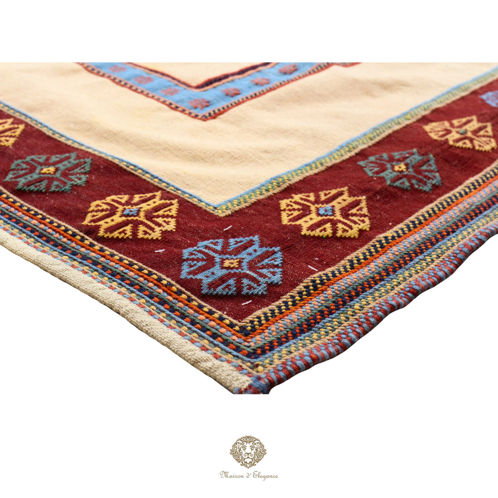 Alfombra persa moderna Kia Sar Kilim, hecha a mano en lana, color natural | Cuadrada 247x250 cm