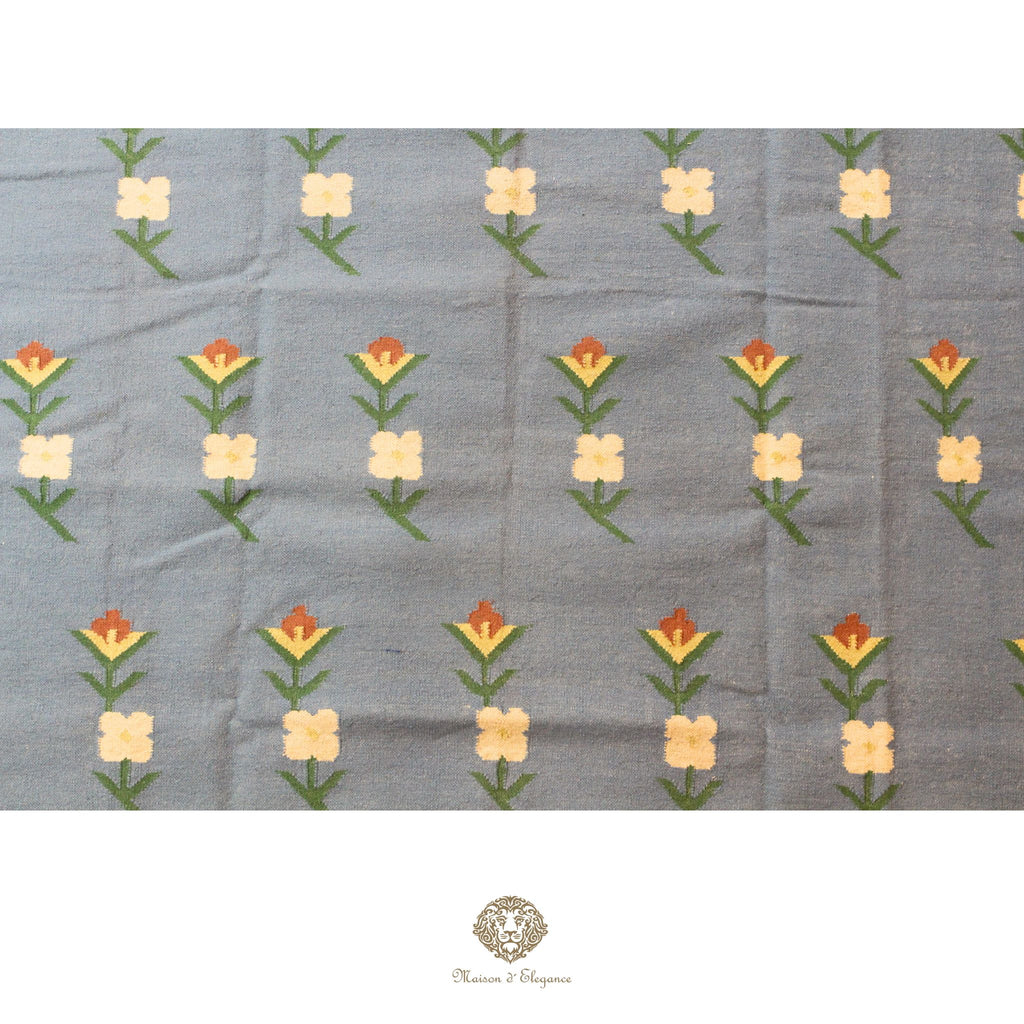 Alfombra Kilim fina, tejido plano, lana color natural | Diseño floral europeo, 252x365 cm