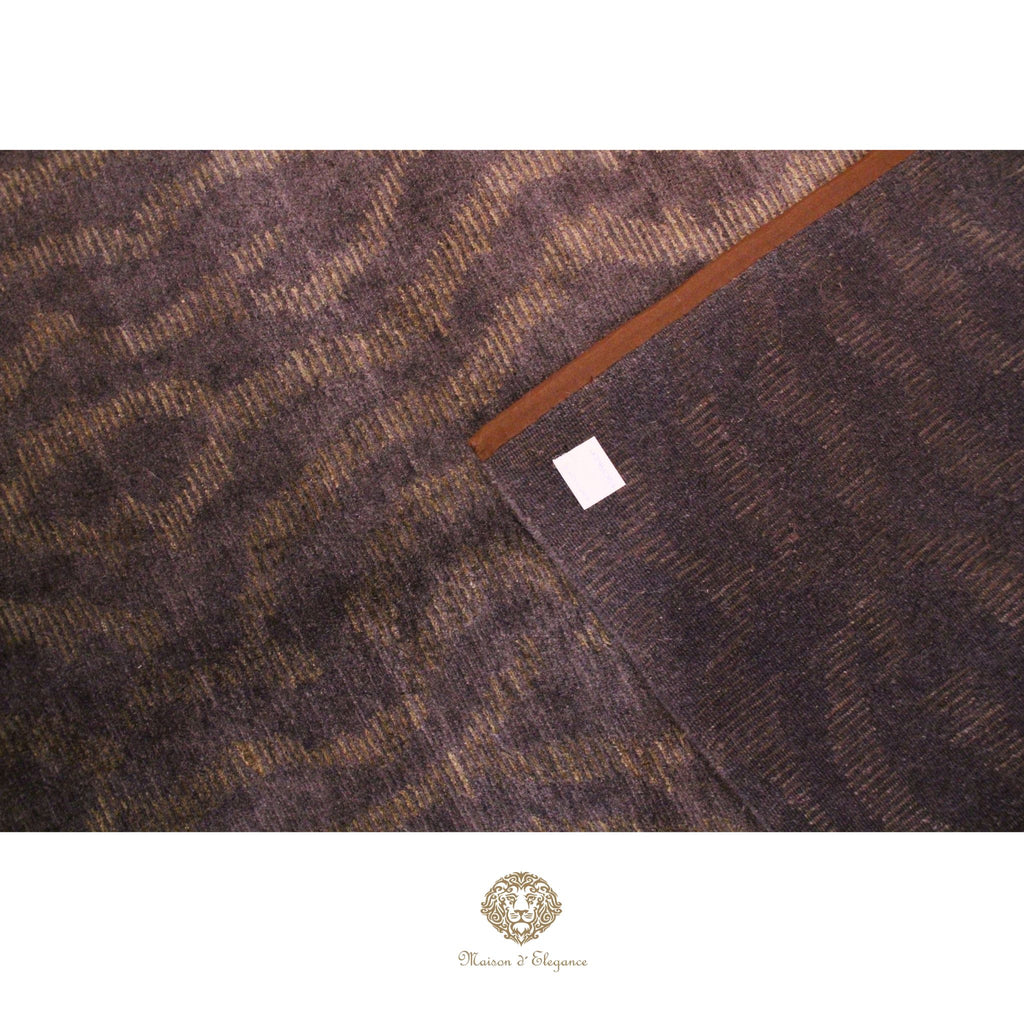 Alfombra de Lana Marrón oscura lisa con diseño en Líneas Orgánicas 210 x 142 cm