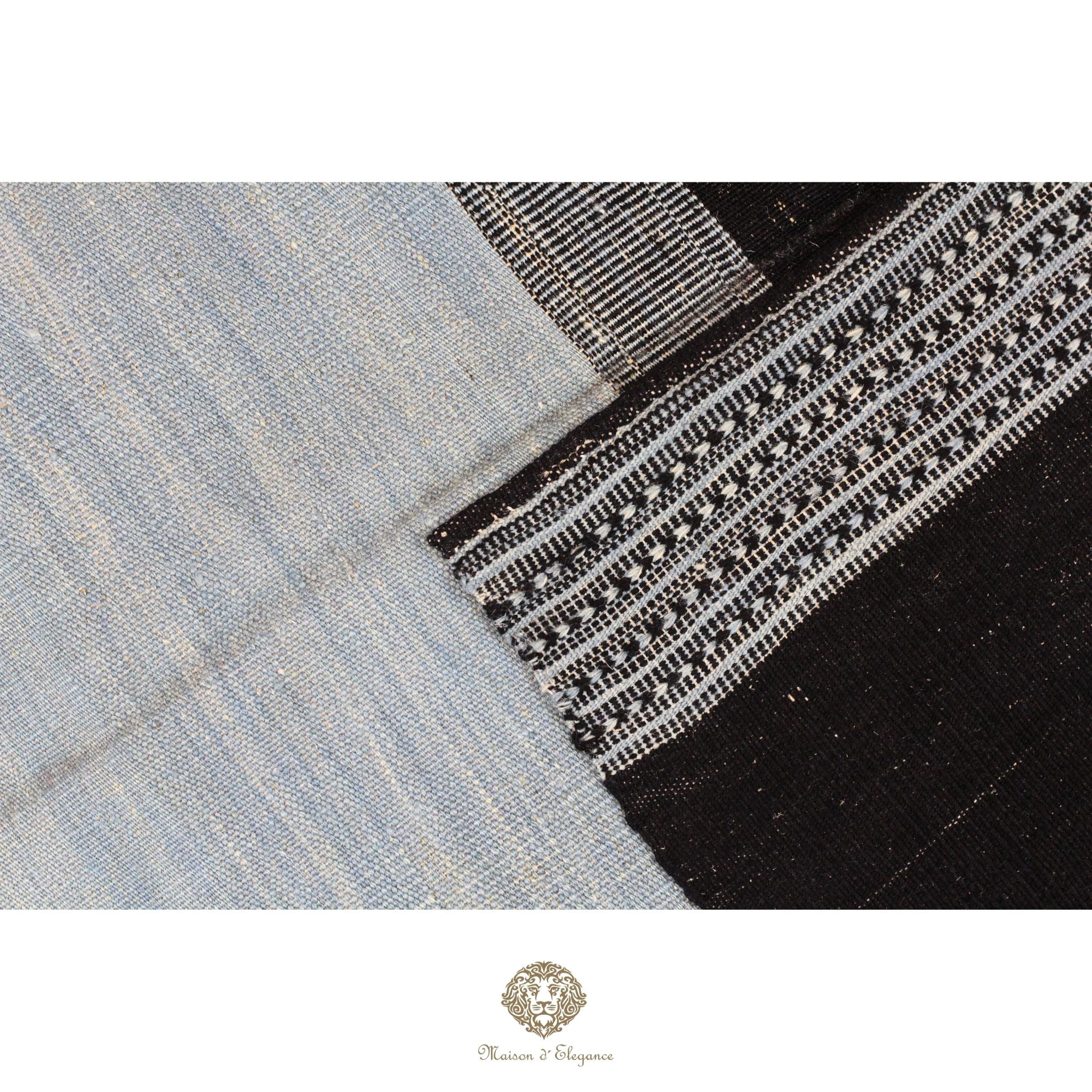 Alfombra Kelim Kia Sar Negra Centro Celeste Lana 254 x 179 cm