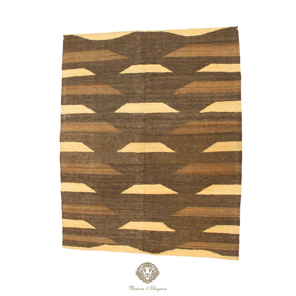 Rug with geometric pattern on a brown background